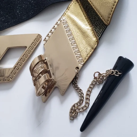 Elasticized Cinch Belt with Latch and Chain - Picture 11 of 16